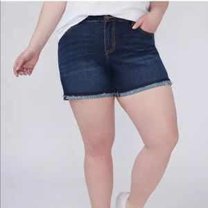 Lane Bryant girlfriend size 22 Jean shorts
